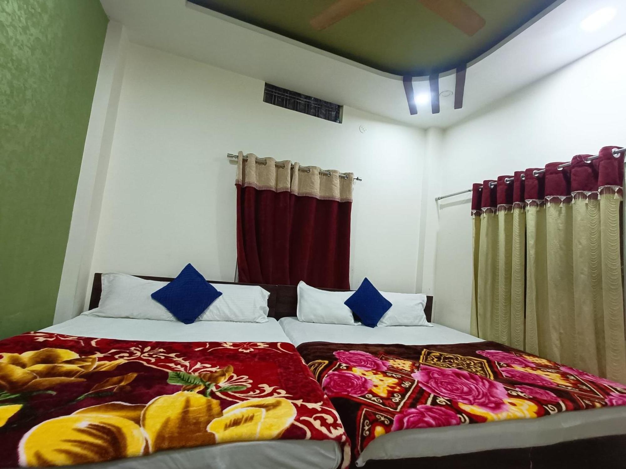 Hotel Rose Valley Indore Extérieur photo